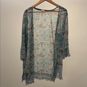 Mason & Belle Floral Lace Kimono Wrap